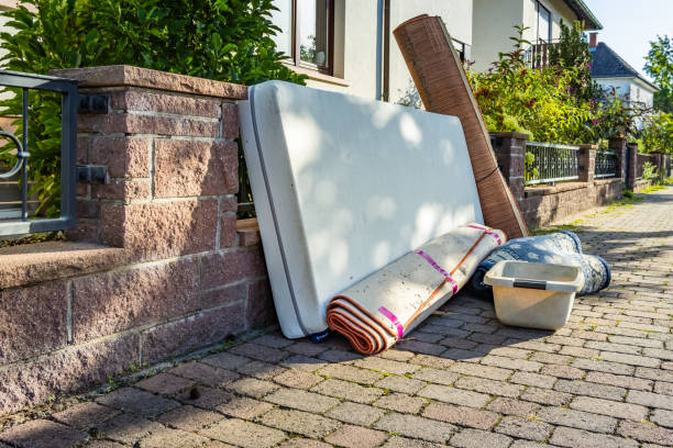 Best Electronics Removal Services  in Amherst, OH